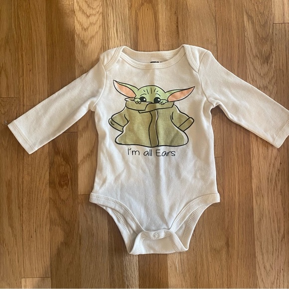 Star Wars Mandalorian Grogu One Piece Size 0-3 Months - Picture 1 of 6